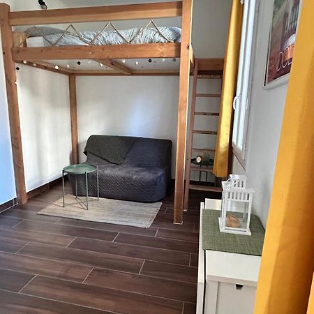 Agreable Studio Renove Avec Place De Parking Bandol Bagian luar foto